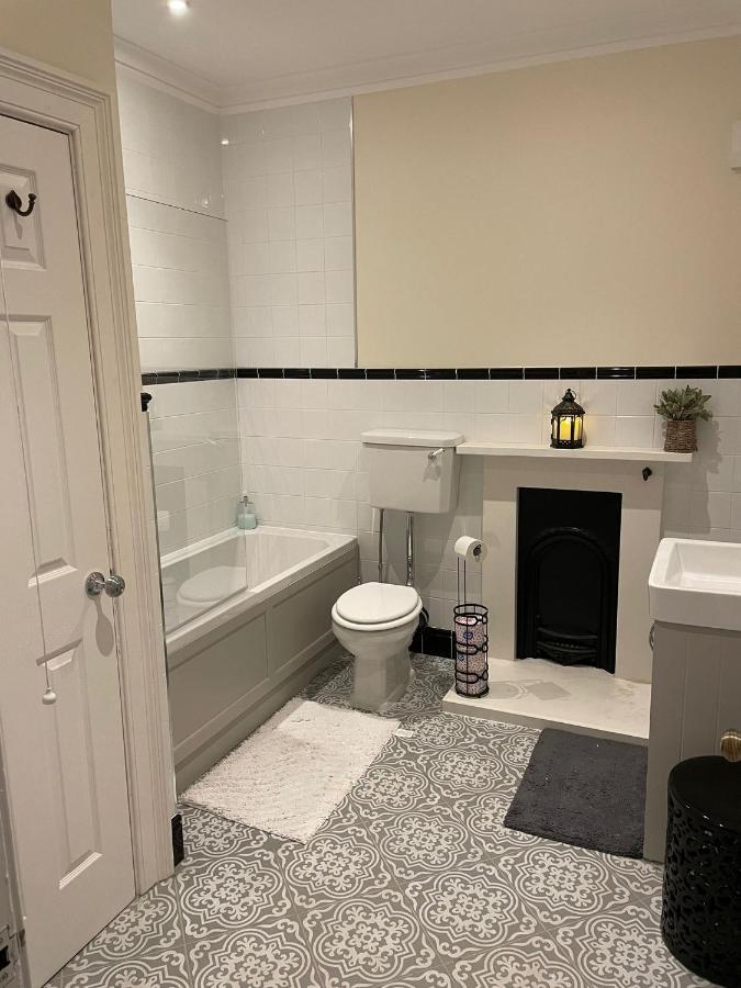 Luxury Apartment Opposite The Shambles York Bagian luar foto